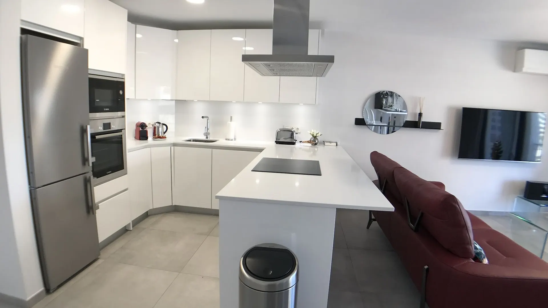 Contemporary 1 Bedroom Apt Puerto Banus Marbella