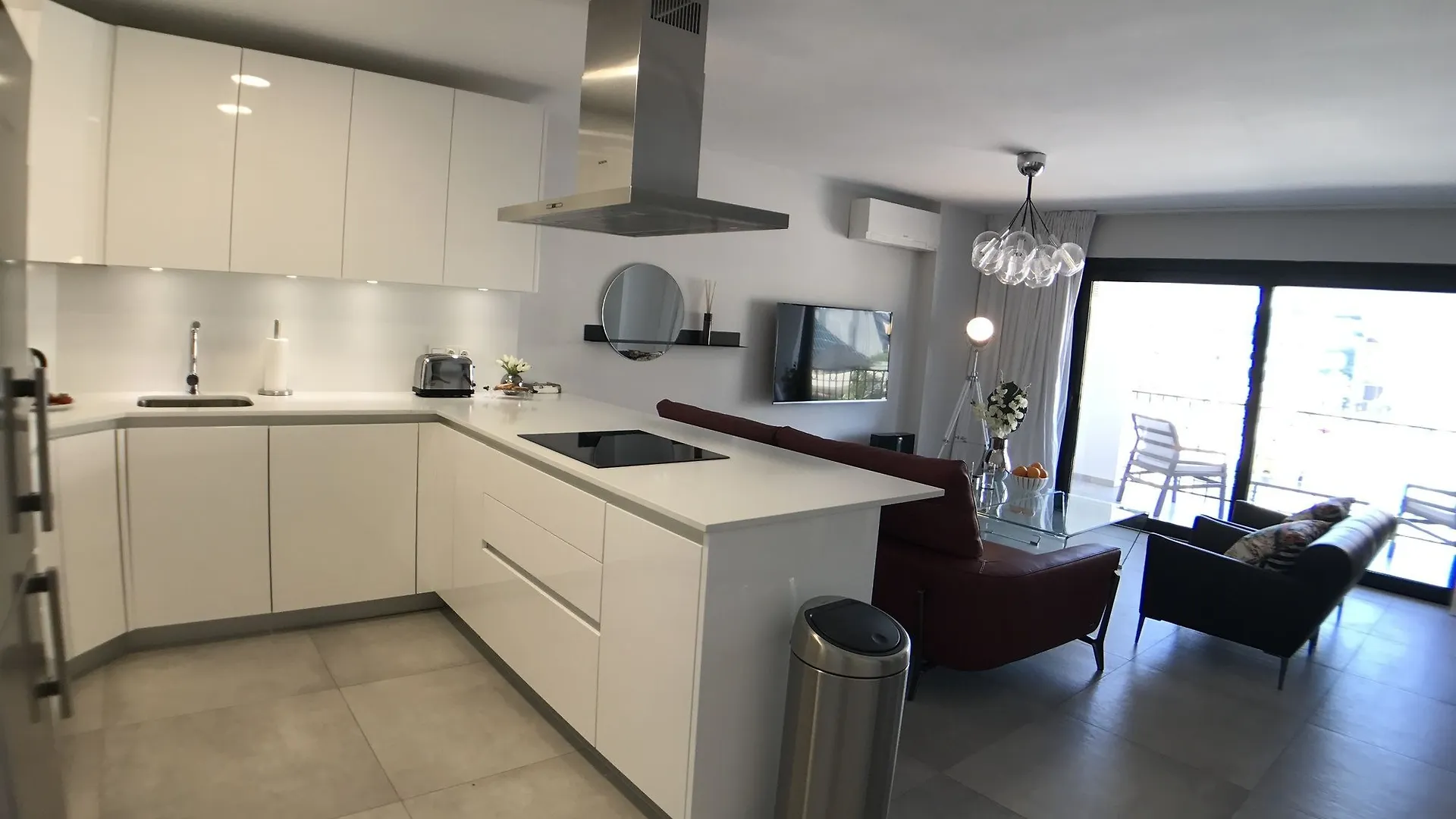 Contemporary 1 Bedroom Apt Puerto Banus Marbella Apartment