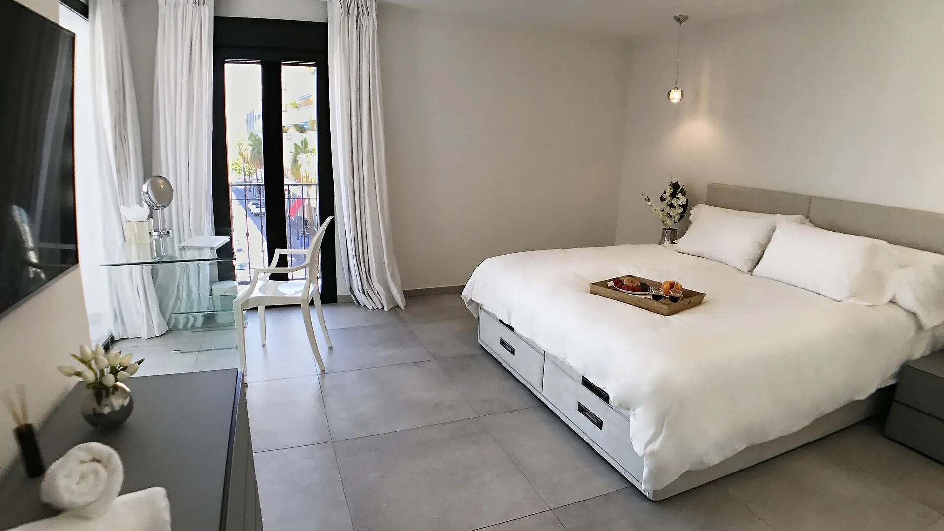 Lägenhet Contemporary 1 Bedroom Apt Puerto Banus Marbella Spanien
